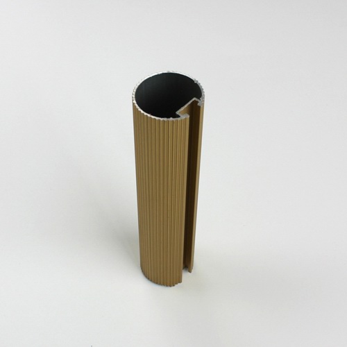 ���ܱ��洦�� ��ɫ��������